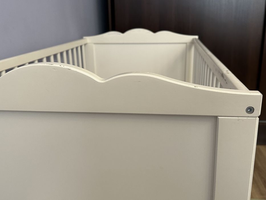 Манеж IKEA белого цвета