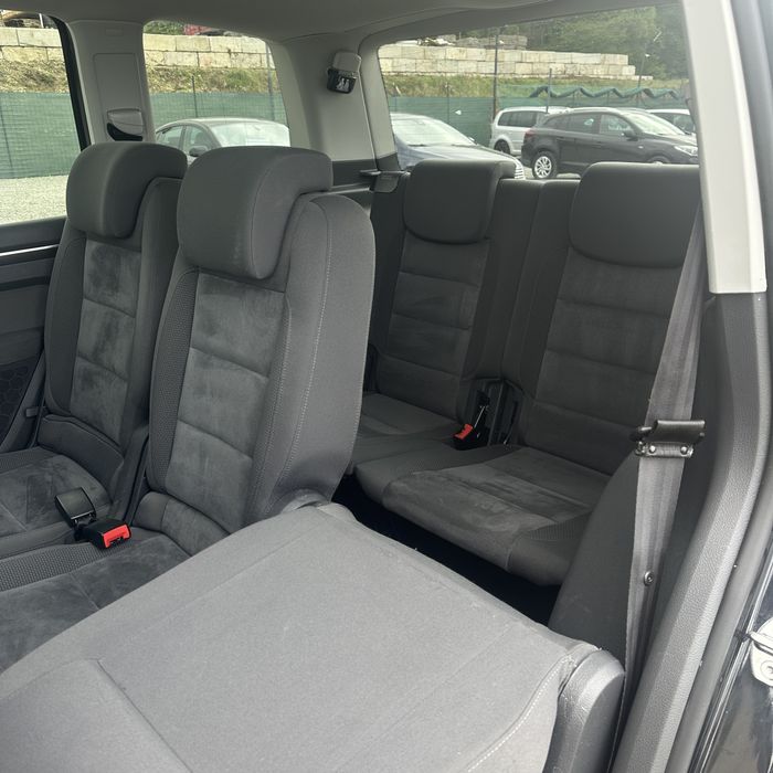 Volkswagen Touran 2012 Highline 2.0 TDI 170CP DSG 7 Locuri | RATE / TRANSPORT / NUMERE