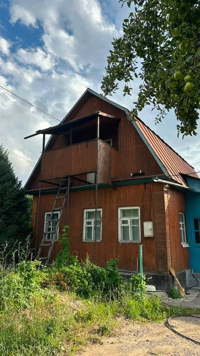 Продается уютный дом на 11 сотках