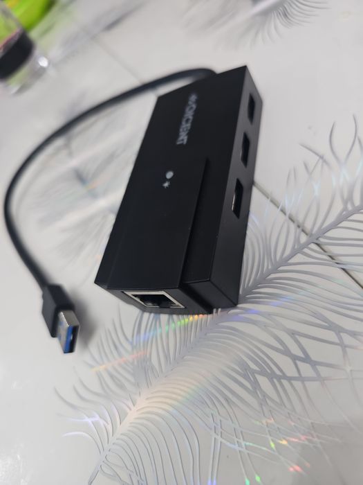 2 Hub-uri – Dock USB-C EKSA + Hub USB-A QICENT | NOI
Descriere scu