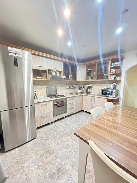 Продажа 3-комнатной квартиры