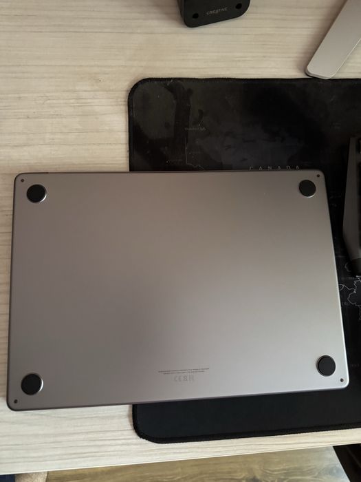 Apple Macbook Air 15.3 inch