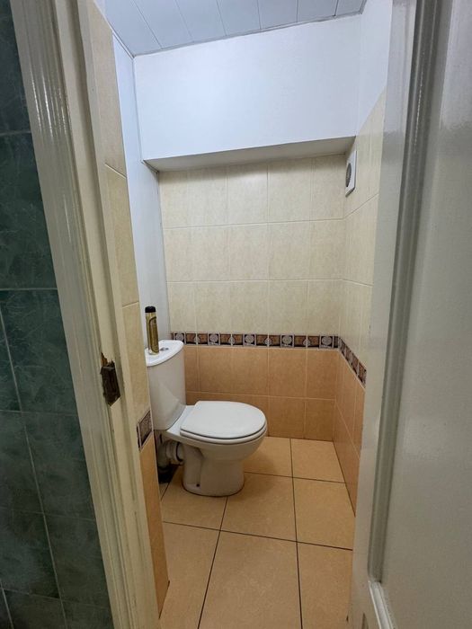 здаеотса аренда под офис либа под бизнес мирза улугбек рн ц2.  1 лини