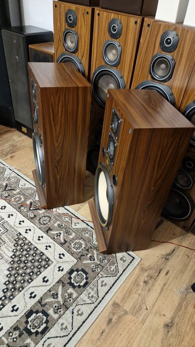 Boxe Fisher STV 884 ( sony,technics,akai,saba,focal)