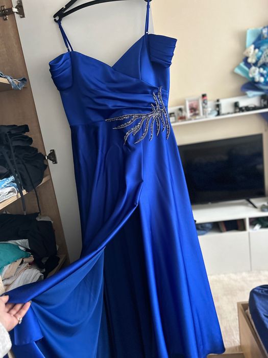 Бална рокля ,като нова