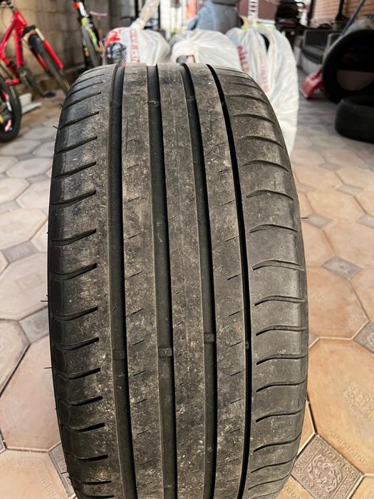 Летние шины 235/45 R18