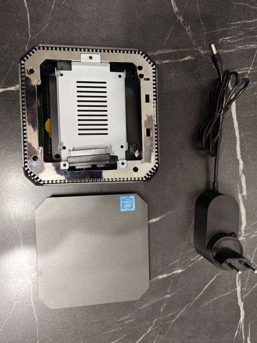 Mini PC AK2,procesor J3455,128GB ssd,8GB RAM,HD Graphics 500