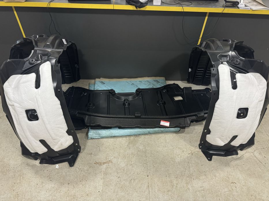 Решетка радиатора Хайландер