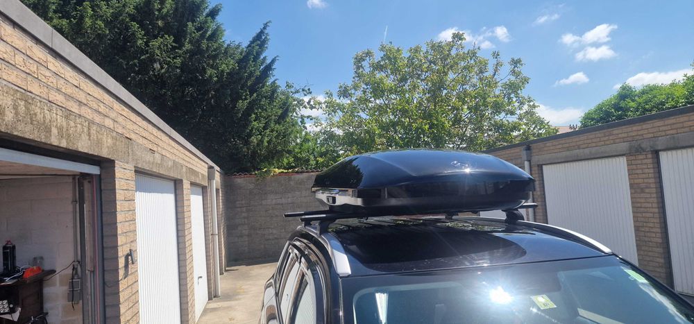 Mercedes -Benz-автобокс