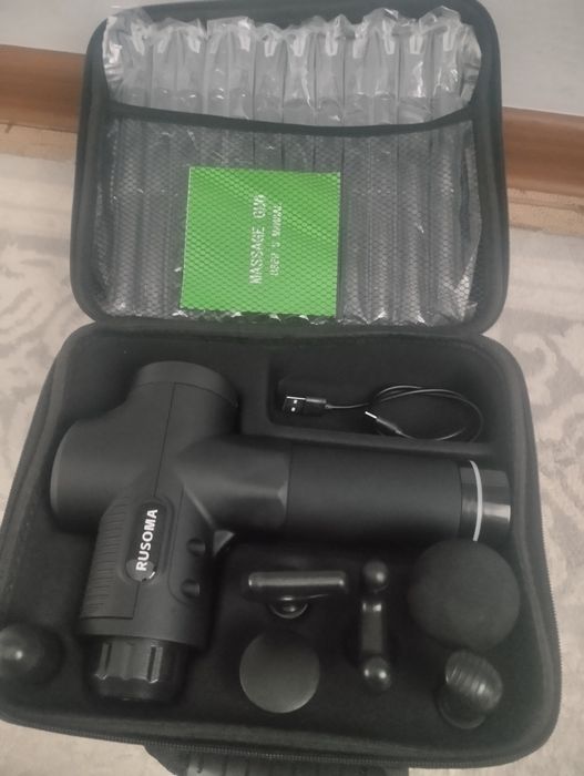 Продам массажёр новый 6 насадок