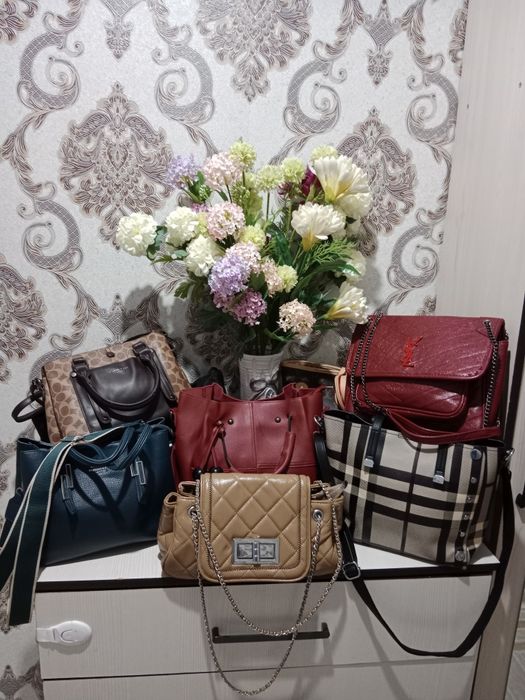 Продам сумки новые разные