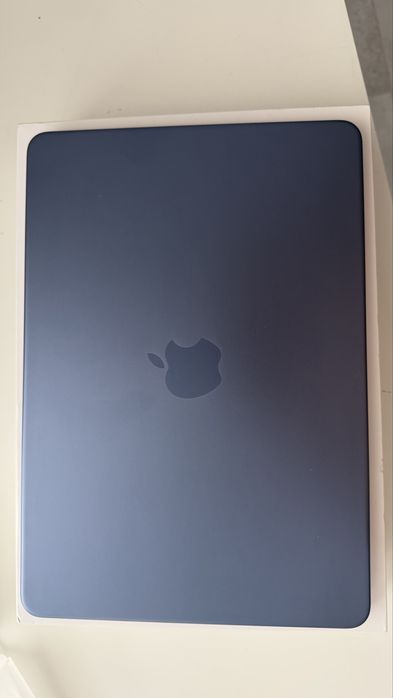 Laptop Apple MacBook Neo 13" Retina Apple A18 Pro 6 nuclee CPU, 5 nuclee GPU, 16 nuclee NeuralEngine, 8GB, 512GB, Touch Id