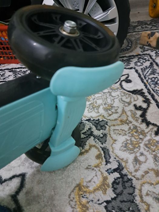 Беговел дл детей до 4 лет.