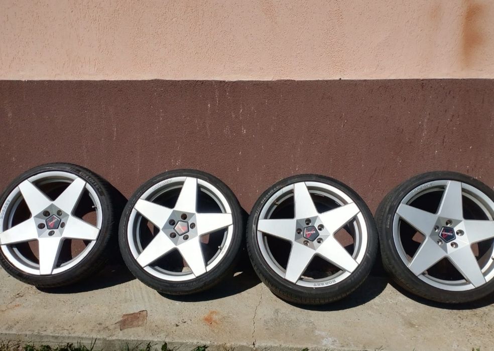 Vând jante 235/35 R19