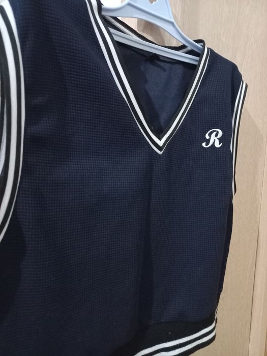 Продаётся желетка!!!