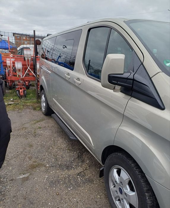 Ford Turneo Custom 2013