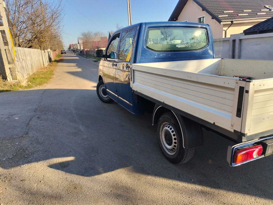 Volkswagen Transporter T5 doka – Cabina Dubla