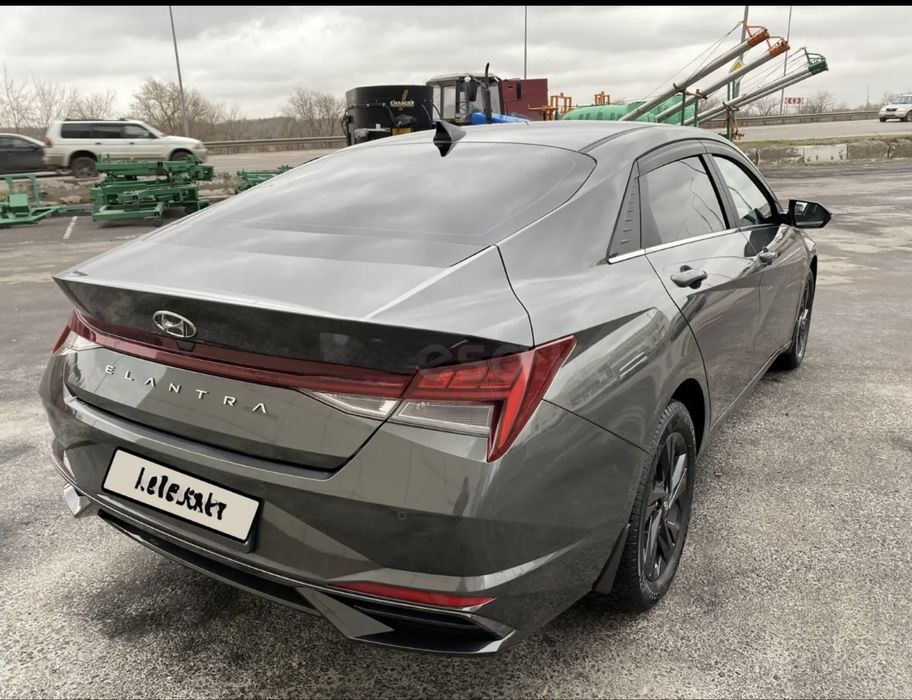 Продам авто хюндай эдантра