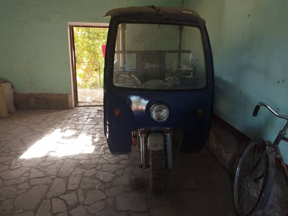 Lochin sotiladi yili 2020 kogon narxi 12milyon kelishiladi kami