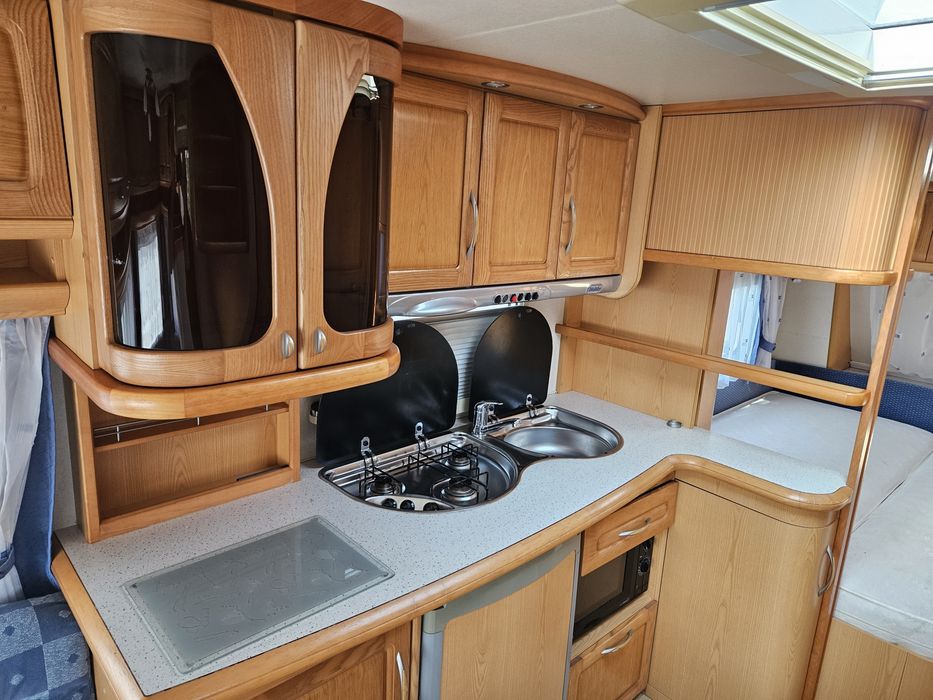 Rulota Hobby Prestige 560 2004