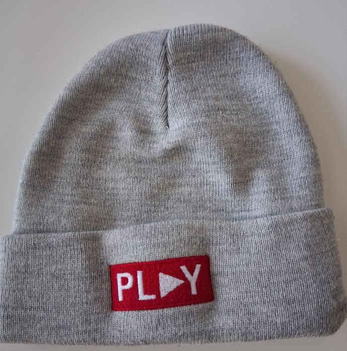 Детски шапки и потници