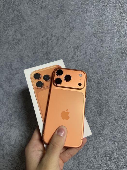 Продам iPhone 17 Pro 256ГБ 100% АКБ есим