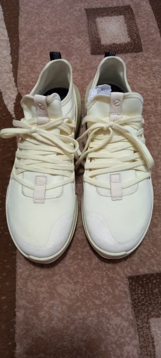 Adidasi Ecco biom 2.0