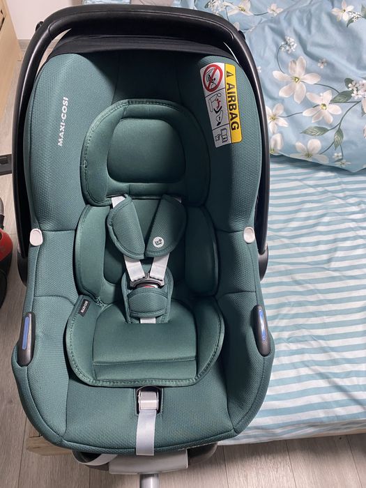 Scoică auto maxi-cosi cu isofix