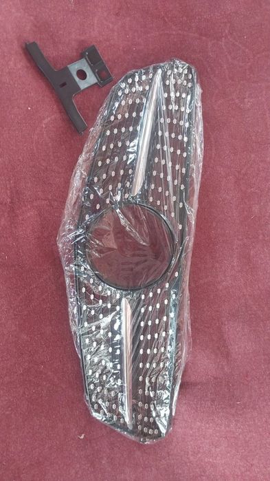 Продам решётки на мерседес