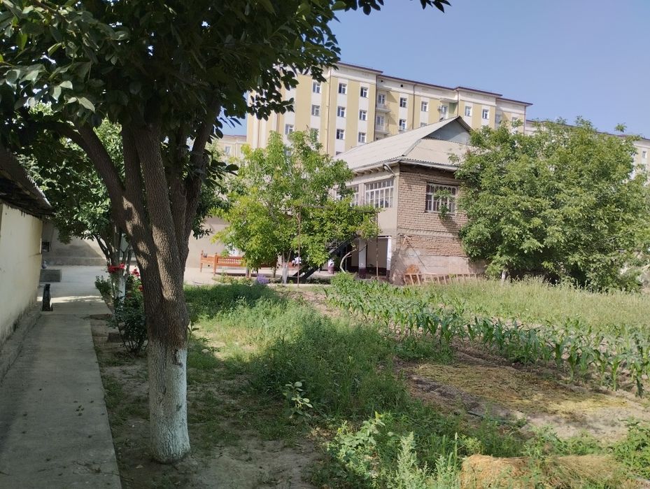 Уй сотилади ,денов туманида,