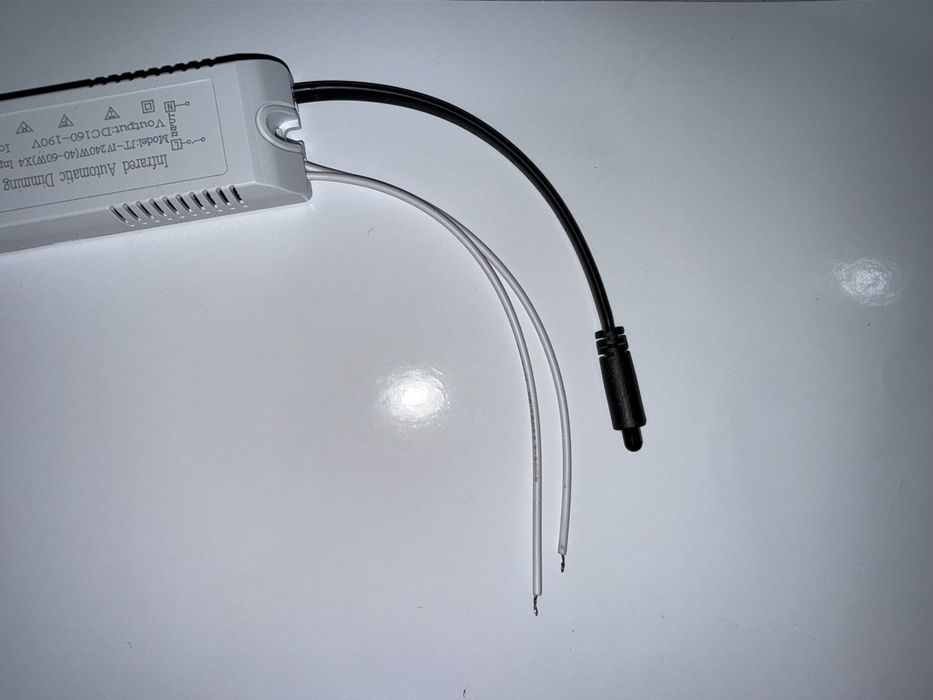 Infrared Automatic Dimming Color Temperat Ure