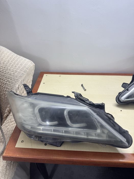 Фары Toyota Camry 50