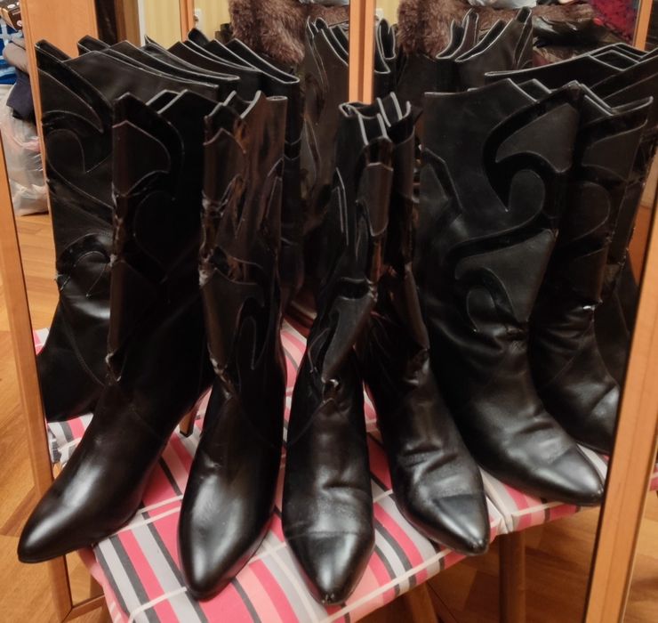 Продам обувь женскую 38-39 размер