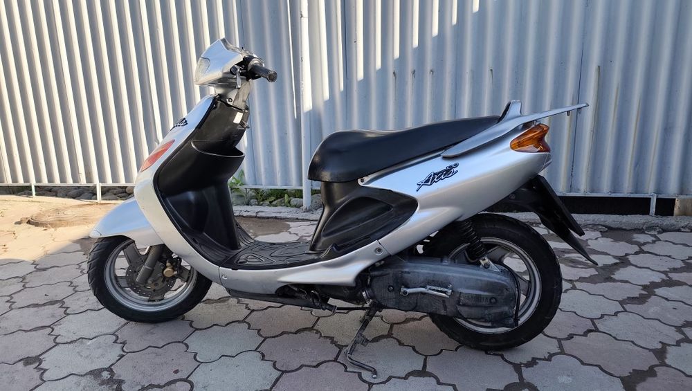 Скутер Yamaha Grand Axis 100