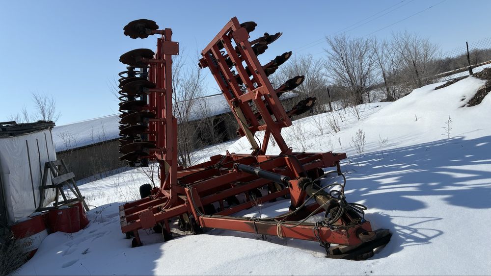 Сельхоз техника борона  БДТ-8