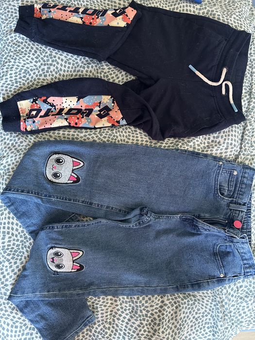 Лот за момиче долници и блузи