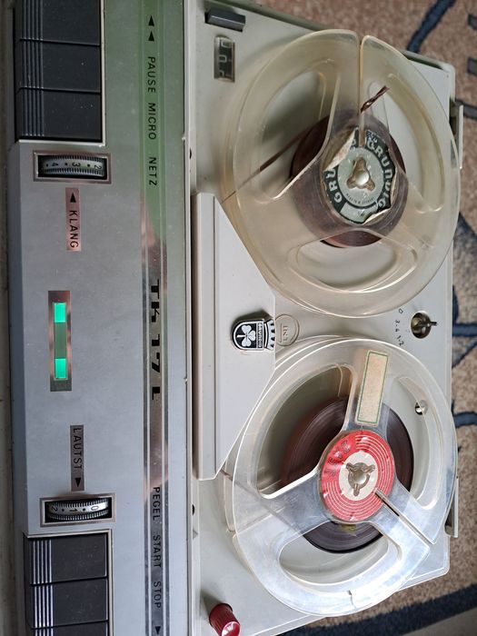 Magnetofon Grundig TK 17 lux
