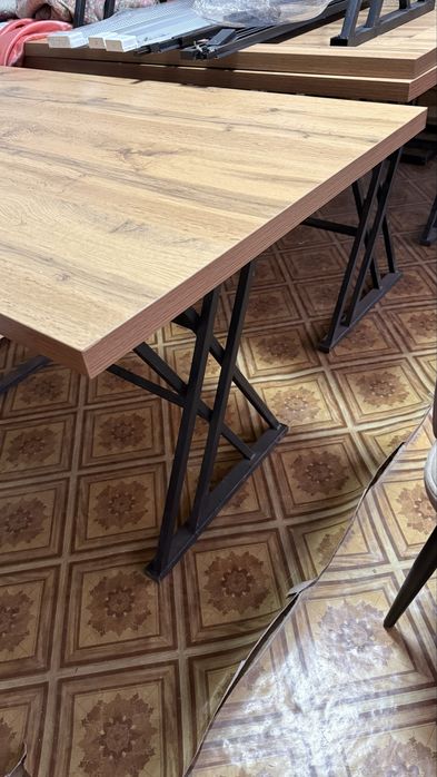 Столы для кафе/длма