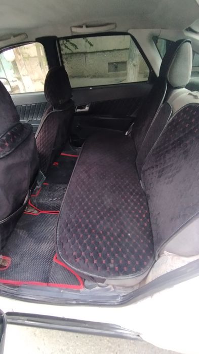 Автомобиль приора хэтчбек