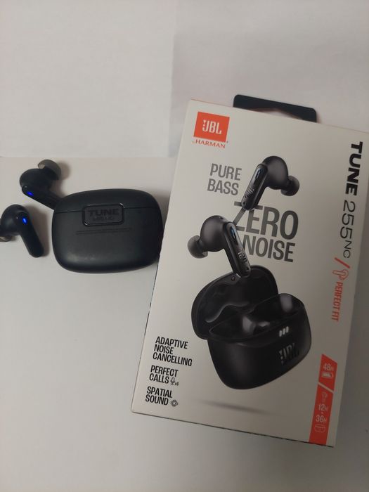 Casti JBL Pure Bass Tune 255nc