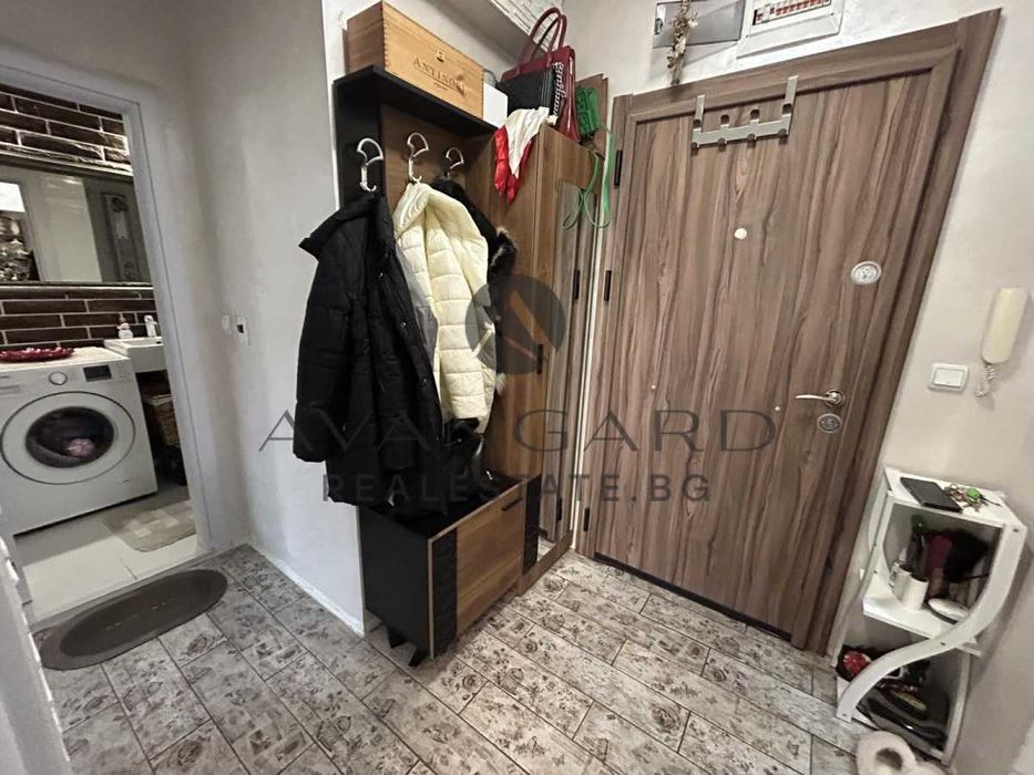 Продава се Тристаен апартамент в Пловдив, Център - 68 кв.м за 2603 €/кв.м - Снимка #7