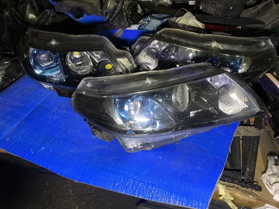 Far Suzuki vitara 4 2015 - 2020 faruri stanga dreapta led