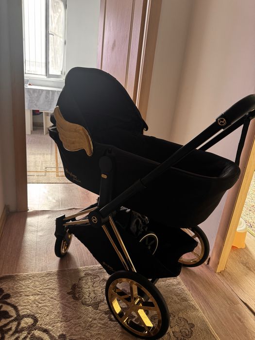 Cybex коляска  бренд