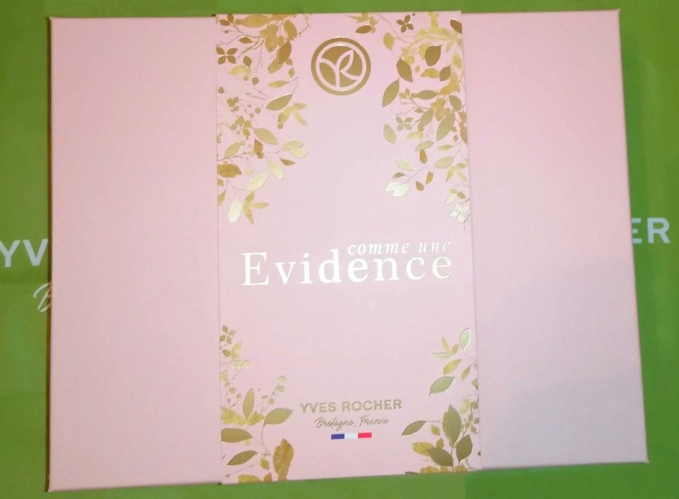 Нов Yves Rocher Дамски подаръчен комплект 2 парфюма + крем