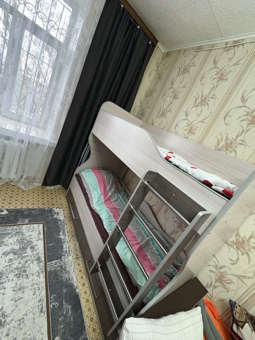 Продам крова двухъярустную