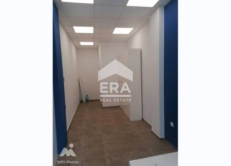 Продава се Магазин в Варна, Център - 45 кв.м за 1586 €/кв.м - Снимка #3