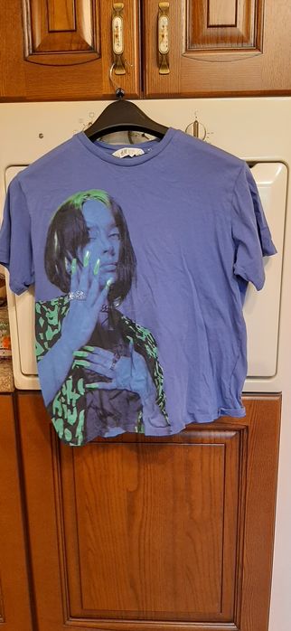 Billie Eilish фен дрехи