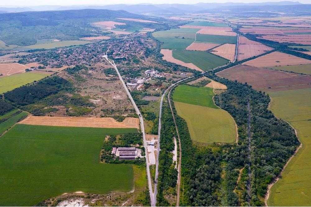 Продава се Магазин в Шумен, Пазара - 6659 кв.м за 105 €/кв.м - Снимка #1