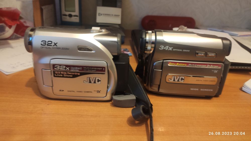 Видеокамера JVC в хорошем