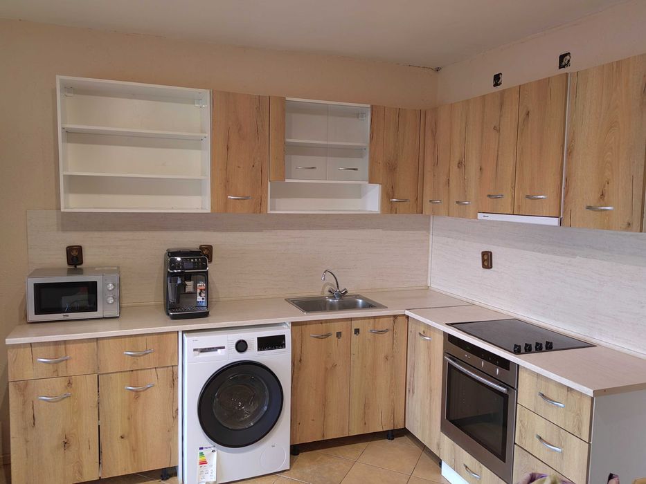 Модулна ъглова кухня